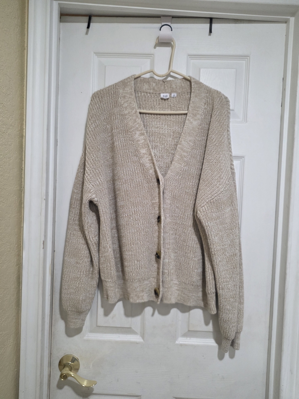 GAP Women's Cream Knit Button-Up Cardigan Sweater - Picture 3 of 9